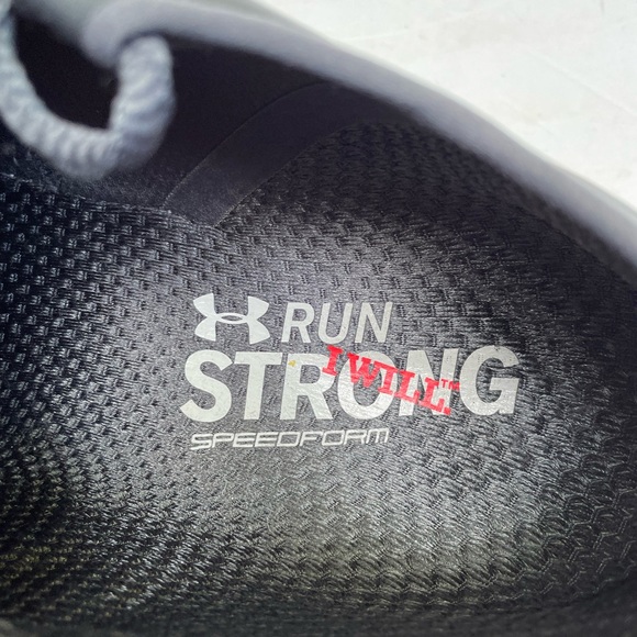 Under Armour Red & Gray Charged Run Strong Athletic Running Shoes Womens US 9.5 - Picture 4 of 9